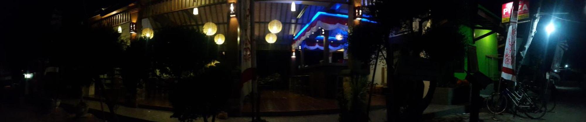 Coral Beach Pizza Cottages Gili Trawangan Buitenkant foto