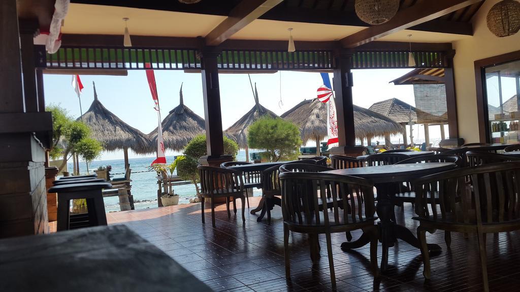 Coral Beach Pizza Cottages Gili Trawangan Buitenkant foto